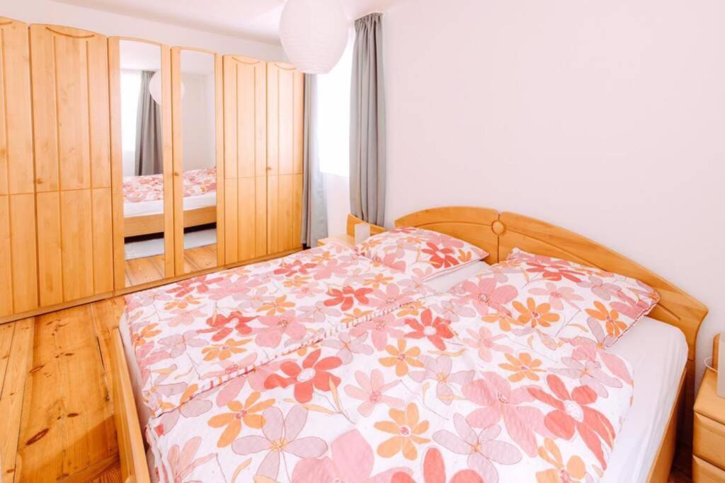 פורצהיים Ferienwohnung St-Martin-Strasse מראה חיצוני תמונה